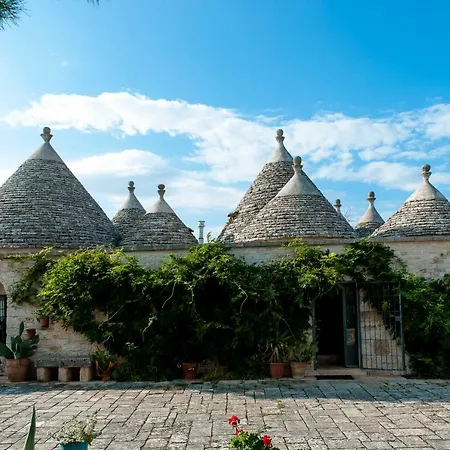 Trullo Dimora Della Valle 4*
