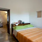 Trullo Dimora Della Valle Pensionat 4*