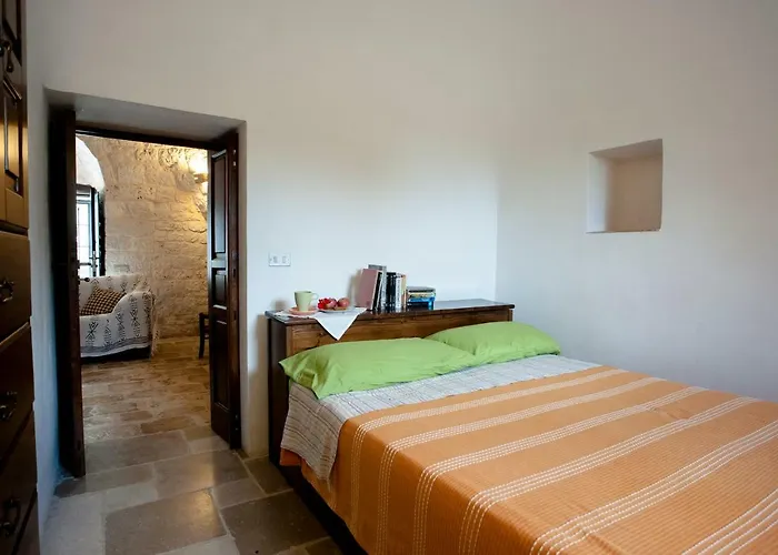 Trullo Dimora Della Valle Maison d'hôtes 4*