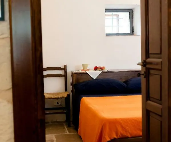 Gasthof Trullo Dimora Della Valle 4*